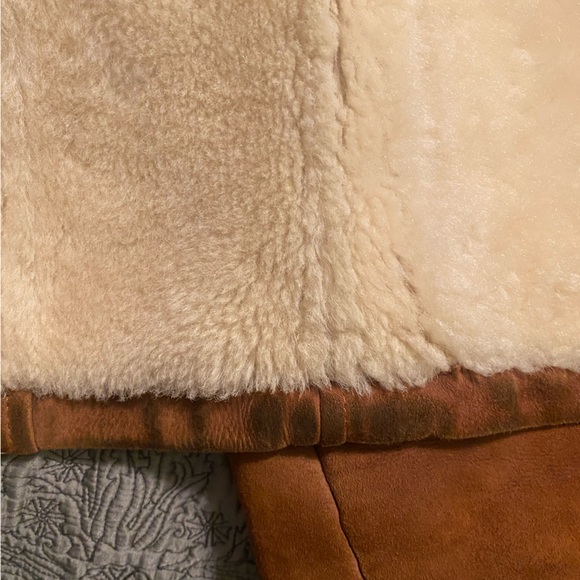 Vintage Suede coat - Picture 11 of 15